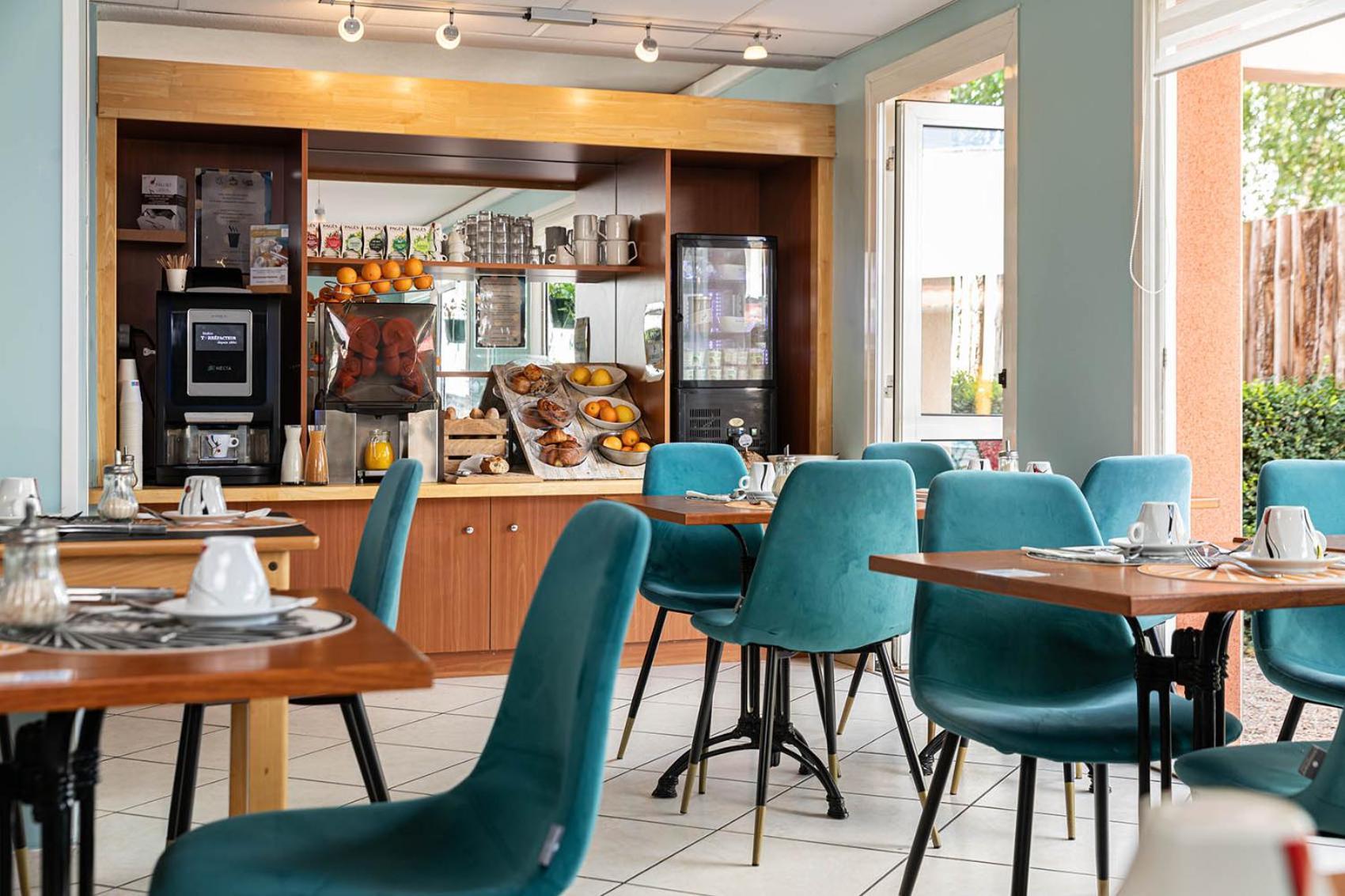 Deltour Hotel Le Puy En Velay Brives-Charensac Bagian luar foto